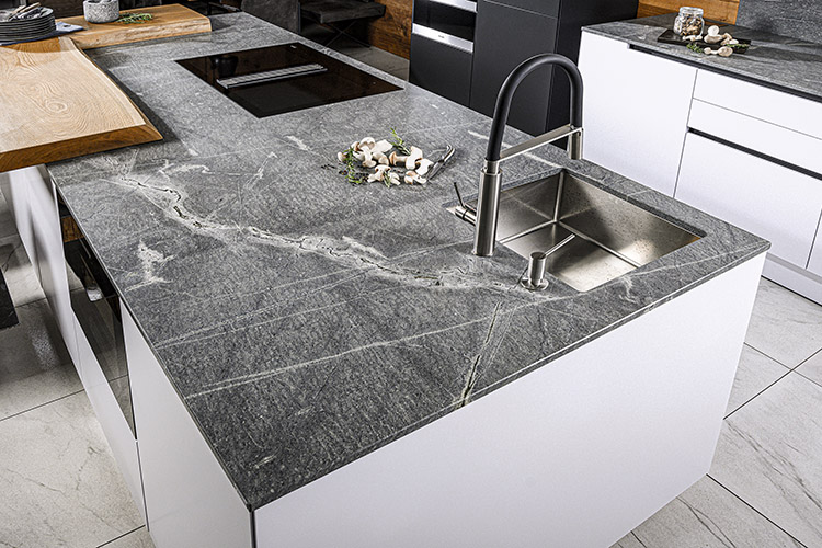 STRASSER Naturstein Atlantis Leather Look • JOPPE Exklusive Küchen STRASSER Naturstein Atlantis Leather Look • JOPPE Exklusive Küchen